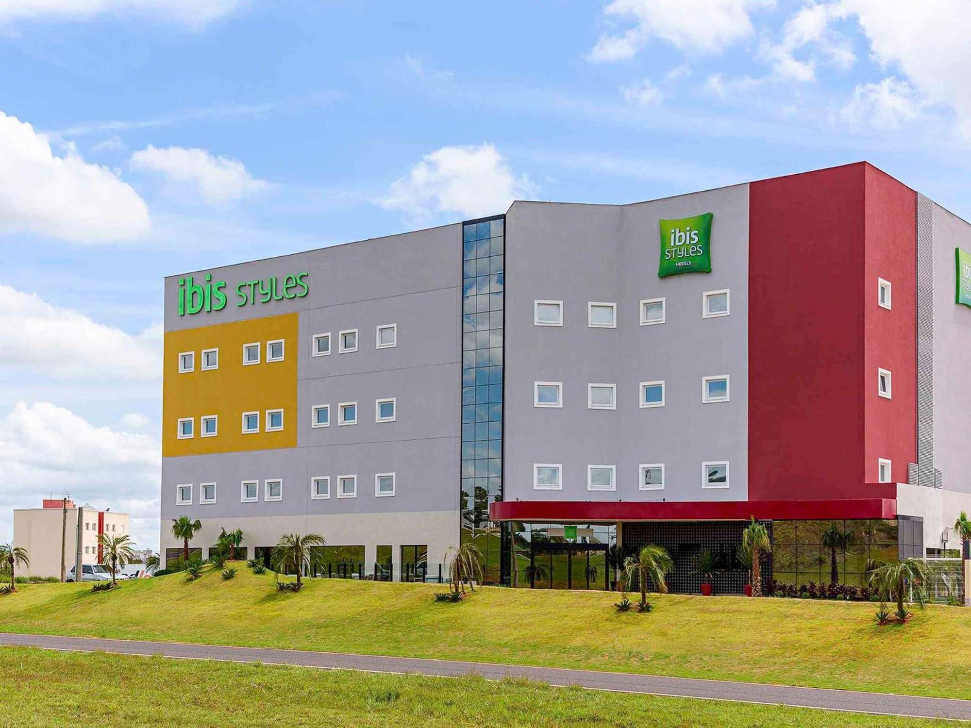 Hotel ibis Styles Birigui Exterior foto