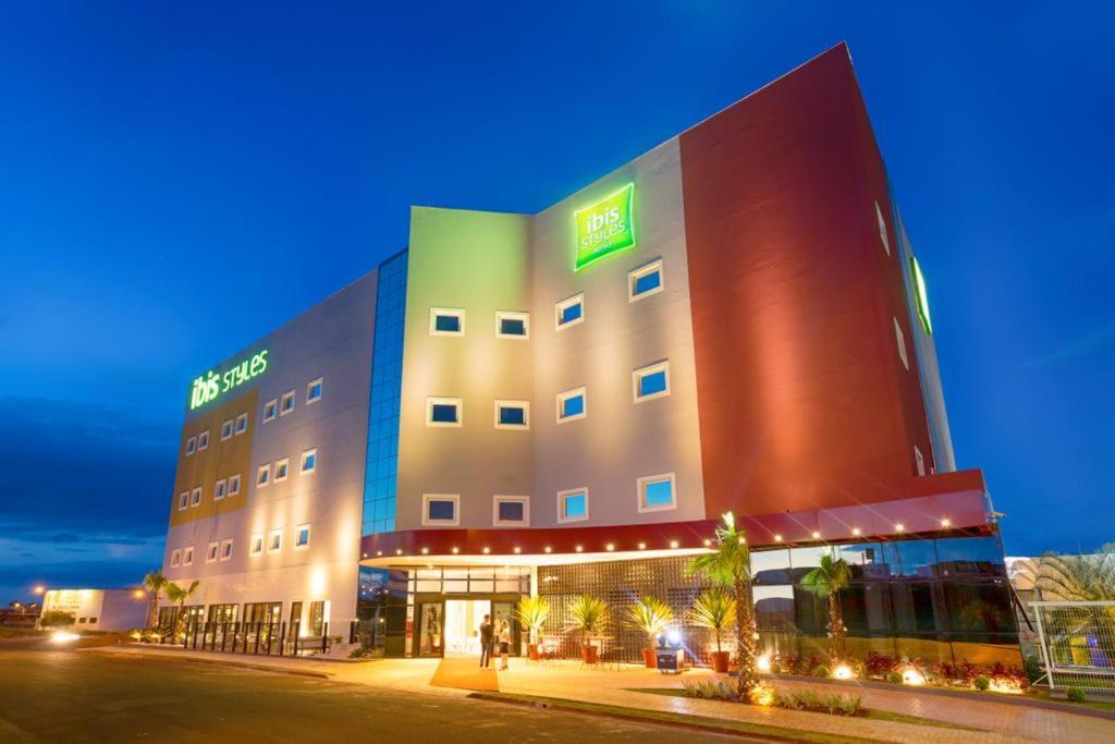 Hotel ibis Styles Birigui Exterior foto